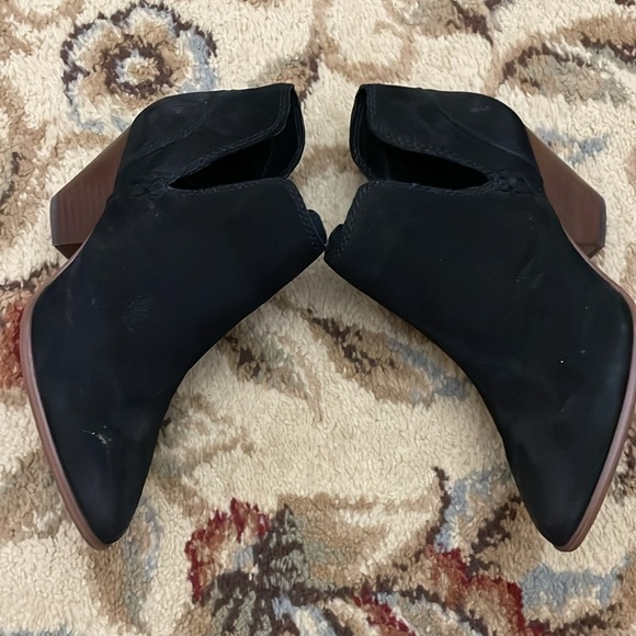 FRYE black suede cutout bootie Size 7 - Picture 3 of 6